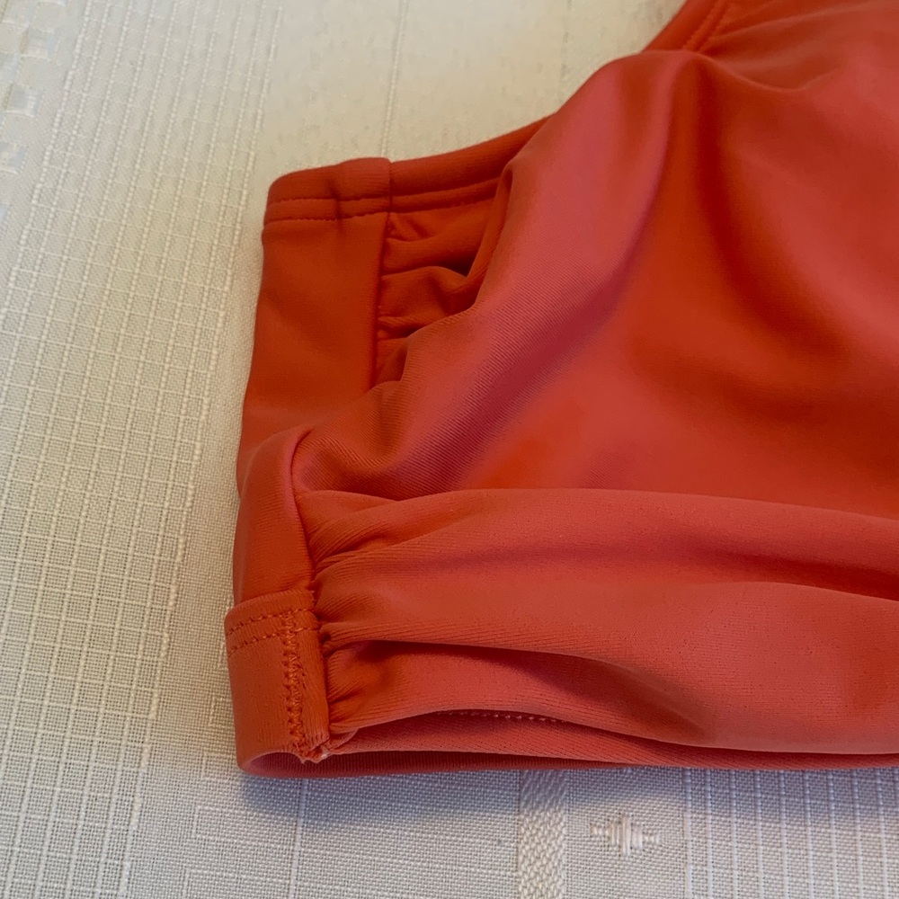 EUC CUPSHE Coral Halter Bikini Festival Top Spring Sun-Ready Size L - Picture 3 of 5